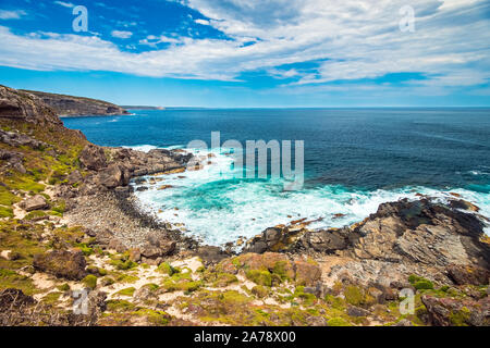 La ligne côtière de l'île Kangourou vue à partir de la fourrure de l'affût, l'Australie du Sud Banque D'Images