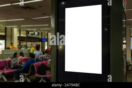 Poster numérique vierge dans l'aéroport. Banque D'Images