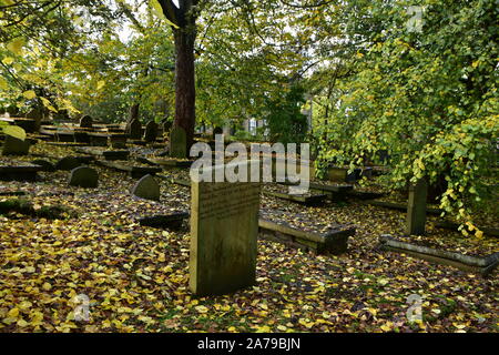 L'automne à Haworth parsonage cimetière, Haworth, dans le Yorkshire Banque D'Images
