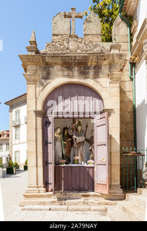 Capela do Sete Passos da Paixão de Cristo (chapelle des sept étapes de la Passion du Christ) construit juste à l'extérieur de la chapelle de Nossa Senhora de Guia. Banque D'Images