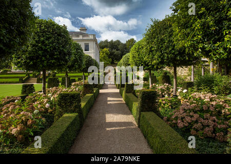 Maison Pitshill, dix-huitième siècle appartenant à l'Honorable Charles Pearson et son épouse, Lila Tillington, Petworth, West Sussex, Royaume-Uni Banque D'Images