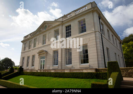 Maison Pitshill, dix-huitième siècle appartenant à l'Honorable Charles Pearson et son épouse, Lila Tillington, Petworth, West Sussex, Royaume-Uni Banque D'Images