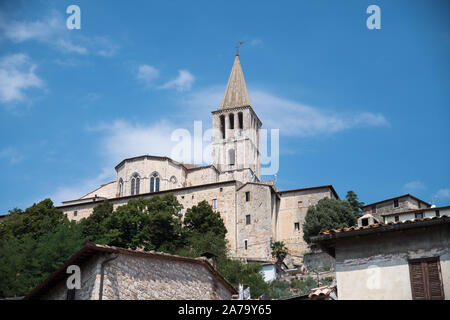 Quartier gothique et Renaissance Chiesa di San Fortunato (église de San Fortunato) dans le centre historique de Todi, Ombrie, Italie. 22 août 2019 © Wojciech Strozy Banque D'Images