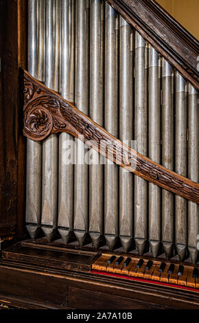 Italia Marche Osimo Museo Diocesano organo positivo ala ad sec XVII | Italie Marche Osimo Musée Diocésain orgue positif dans le XVI siècle Banque D'Images