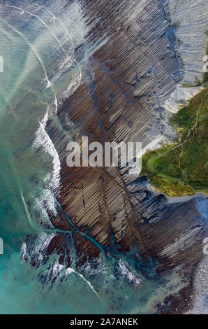 Flysch Zumaia strates géologiques dans la région de Sakoneta beach, Pays Basque Banque D'Images