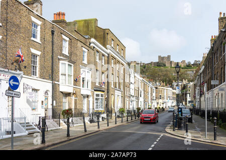 Castle Street, Dover, Kent, Angleterre, Royaume-Uni Banque D'Images