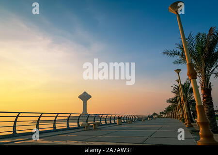 Beau lever de soleil vue côté mer à Alkhobar Arabie Saoudite. Ville : Dakar, Pays : Arabie saoudite. Cliquez sur le 25 octobre 2019. Banque D'Images