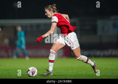 Manchester, Angleterre - 31 OCTOBRE : Vivianne Miedema d'Arsenal sur la balle au cours de l'UEFA Women's Champions League football match Arsenal entre les femmes vs SK Slavia Praha Femmes à Meadow Park le 31 octobre 2019 à Borehamwood, Angleterre (Photo de Daniela Porcelli/SPP) SPP : Crédit Photo de la presse sportive. /Alamy Live News Banque D'Images