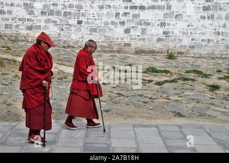 Le monastère de TASHILHUNPO à Shigatse, Tibet, - CIRCA Octobre 2019 : l'un des six grands monastères de l'école Gelugpa (ou Jaune Hat secte) au Tibet Banque D'Images