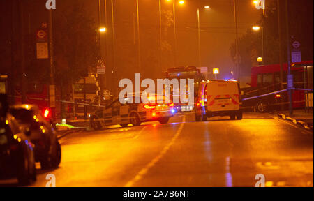 Un grave accident a eu lieu dans la région de Lewes Road, Orpington, impliquant deux bus. Banque D'Images