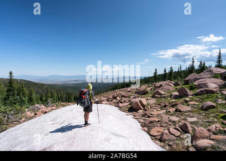 La randonnée sur la ligne de sentier dans le Wyoming, USA Banque D'Images