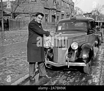 Piscine chauffée de taxi à partir de la Yellow Cab Company ca. 1936 Banque D'Images