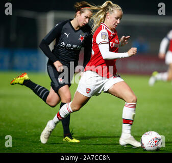 Manchester, Angleterre - 31 OCTOBRE : Beth Mead d'Arsenal pendant l'Uefa Women's Champions League Tour de jambe 16 2 match Arsenal entre femmes et Slavia Banque D'Images