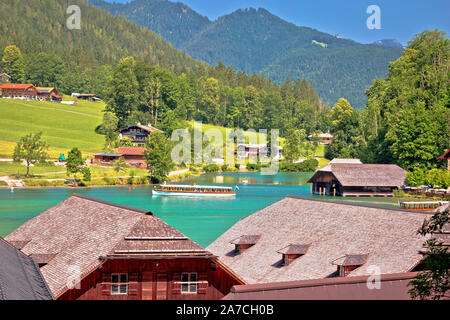Konigssee côte lac alpin vue, Berchtesgadener Land, Bavière, Allemagne Banque D'Images