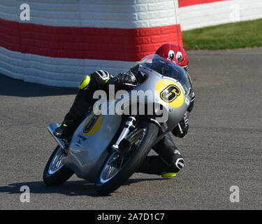 Steve Parrish, Richard Cooper, Norton Manx 30M, Barry Sheene Memorial Trophy, Goodwood Revival 2019, septembre 2019, circuit, Classic, competit Banque D'Images