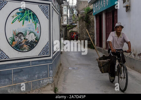 Frv rue autour de Dali, Yunnan, Chine Banque D'Images