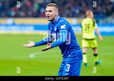 Berlin, Allemagne. 06Th Nov, 2019. Soccer : Bundesliga, TSG 1899 Hoffenheim - SC Paderborn 07, 10e journée, dans le PreZero Arena. Hoffenheim est Pavel Kaderabek. Credit : Uwe Anspach/DPA - NOTE IMPORTANTE : en conformité avec les exigences de la DFL Deutsche Fußball Liga ou la DFB Deutscher Fußball-Bund, il est interdit d'utiliser ou avoir utilisé des photographies prises dans le stade et/ou la correspondance dans la séquence sous forme d'images et/ou vidéo-comme des séquences de photos./dpa/Alamy Live News Banque D'Images