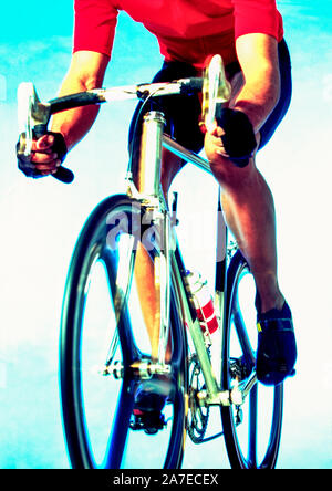 Un portrait Portrait d'un cycliste sur un vélo de course.