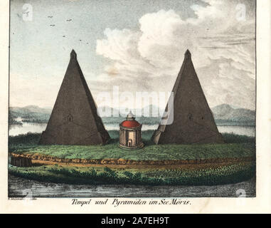 Temple et pyramides sur le lac Moeris (Karun) à El Fayoum, au nord de l'Égypte. Lithographie coloriée par Weibezahl de Friedrich Wilhelm Goedsche's 'Völkergallerie getreuen Vollstaendige en Abbildungen' (Galerie complète des peuples autochtones en vrai photos), Meissen, circa 1835-1840. Goedsche (1785-1863) était un écrivain allemand, libraire et éditeur à Meissen. La plupart des illustrations ont été adaptés à partir de Bertuch's 'Bilderbuch fur Kinder' et d'autres. Banque D'Images