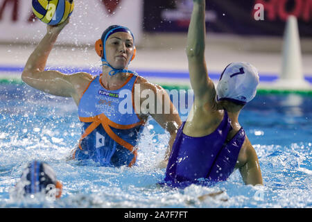 Roma, Italie. 1er novembre 2019. gurisatti (dunaujvaros)pendant Kinef Surgutneftegas Kirishi vs Dunaujvaros, Waterpolo EuroLeague Women Championship à Roma, Italie, 01 novembre 2019 - LPS/Luigi Mariani Crédit : Luigi Mariani/fil LPS/ZUMA/Alamy Live News Banque D'Images