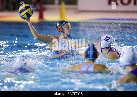 Roma, Italie. 1er novembre 2019. gurisatti (dunaujvaros)pendant Kinef Surgutneftegas Kirishi vs Dunaujvaros, Waterpolo EuroLeague Women Championship à Roma, Italie, 01 novembre 2019 - LPS/Luigi Mariani Crédit : Luigi Mariani/fil LPS/ZUMA/Alamy Live News Banque D'Images