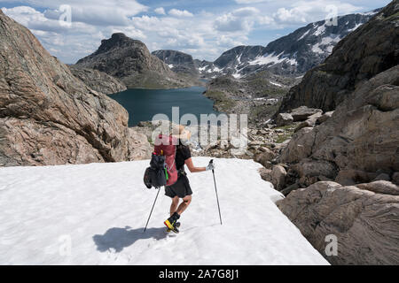 La randonnée sur la Haute Route de Wind River, Wyoming, USA Banque D'Images