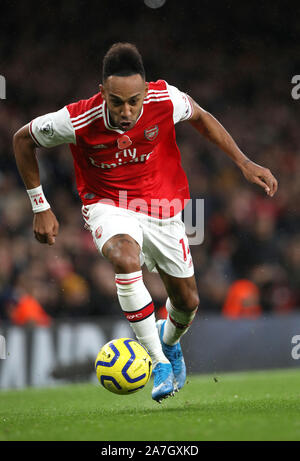 Londres, Royaume-Uni. 09Th Nov, 2019. Pierre-Emerick Aubameyang (A) à l'Arsenal v Wolverhampton Wanderers English Premier League match à l'Emirates Stadium, au Royaume-Uni le 2 novembre 2019. **Utilisation éditoriale uniquement, licence requise pour un usage commercial. Aucune utilisation de pari, de jeux ou d'un seul club/ligue/dvd publications** Crédit : Paul Marriott/Alamy Live News Banque D'Images