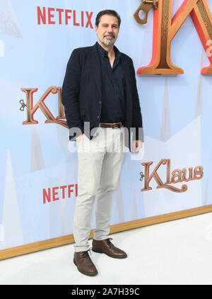 Le 2 novembre 2019, Westwood, Californie, USA : 02 novembre 2019 - Westwood, Californie - Sergio Pablo. ''L'Netflix Klaus'' Los Angeles Premiere tenue au Regency Village Theatre. Crédit photo : Birdie Thompson/AdMedia (crédit Image : © Birdie Thompson/AdMedia via Zuma sur le fil) Banque D'Images