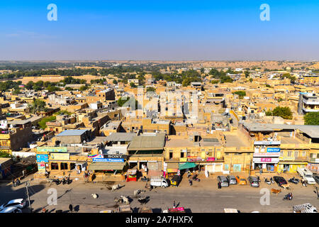 Scène de rue indienne, Skyline, Jaisalmer, Rajasthan, India Banque D'Images