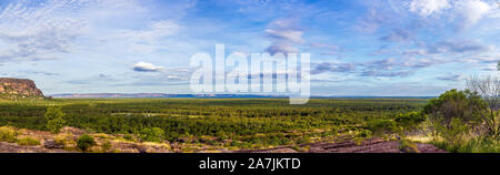 Panorama depuis l'Nadab Lookout à ubirr, le Kakadu National Park - Australie Banque D'Images