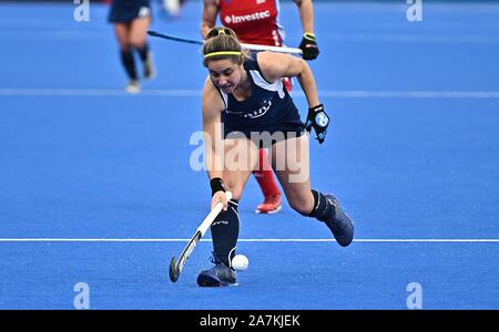 Stratford, London, UK. 3 novembre 2019. Carolina Garcia (Chili). Grande-bretagne v Chili. Womens hockey FIH qualificatif. Lee Valley hockey et tennis center. Stratford. Londres. United Kingdom. Garry Crédit/PicturesAlamy sous gaine dans le sport Live News. Banque D'Images