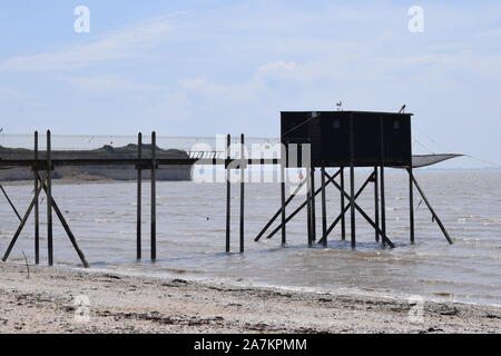 Places de pêche à Yves en Charente-Maritime, France, en juin 2019. Banque D'Images