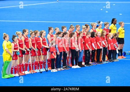 Londres, Royaume-Uni. Nov 03, 2019. Équipe de Grande-Bretagne au cours de match de qualification olympique de la FIH : Grande-Bretagne contre la Chili (femmes) à Lea Valley Hockey et Tennis Center le dimanche, Novembre 03, 2019 à Londres en Angleterre. Credit : Taka G Wu/Alamy Live News Banque D'Images