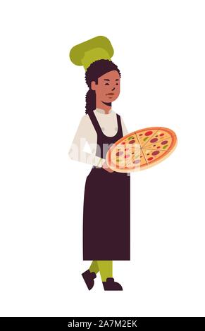 Chef cuisinier professionnel féminin holding tray with fresh pizza african american woman restaurant agent en uniforme la cuisson la notion télévision verticale pleine longueur vector illustration Illustration de Vecteur