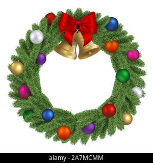 Couronne de pin Noël avec red bow, boules colorées et cloches d'or Banque D'Images