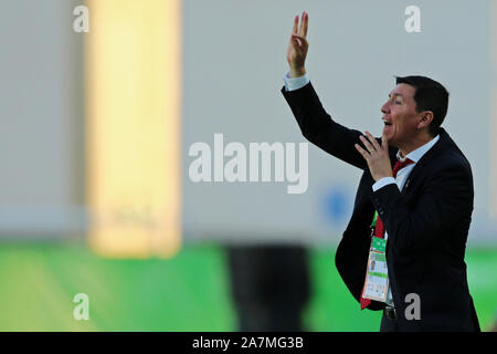 2 novembre 2019 ; Kleber Andrade Stadium, Cariacica, Espirito Santo, Brésil, Coupe du Monde U-17 DE LA FIFA, brésil 2019, le Chili et la République de Corée ; Chili manager Cristian Leiva Banque D'Images