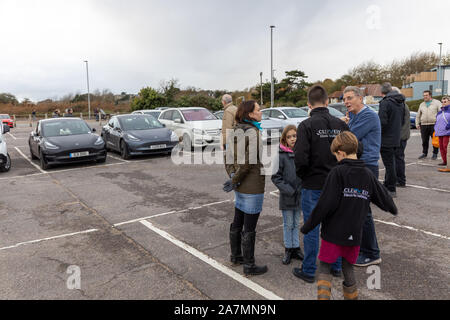 Sud Ouest les propriétaires de véhicules électriques rencontrez en Exmouth, Devon, UK Banque D'Images