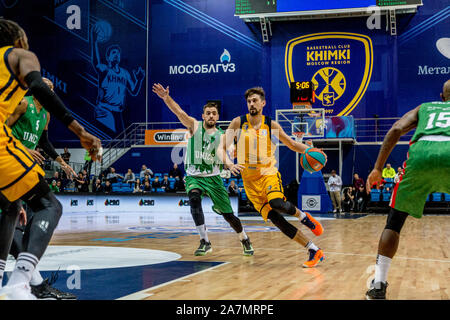 Alexey Shved, # 1 de Khimki Moscow vu en action pendant la Fédération de VTB United League entre Khimki Moscow et les CINU Kazan.(score final ; 109:83 Khimki MOSCOW FÉDÉRATION DE VTB) Banque D'Images