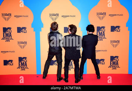 Tre Cool, Mike Dirnt et Billie Joe Armstrong de Green Day qui fréquentent les MTV Europe Music Awards 2019, qui a eu lieu à la Conférence et des Expositions Fibes de Séville, Espagne. Banque D'Images