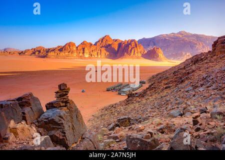 Le désert de Wadi Rum en Jordanie Banque D'Images