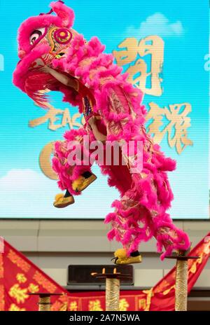 Performance à la cérémonie d'ouverture de la saison 2019/2020 La Course de chevaux dans le sud de la Chine, région administrative spéciale de Hong Kong, le 1er septembre 2019. T Banque D'Images