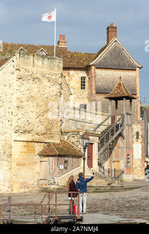 L'Enclos forteresse médiévale, le port de Honfleur, Honfleur, Normandie, France Banque D'Images