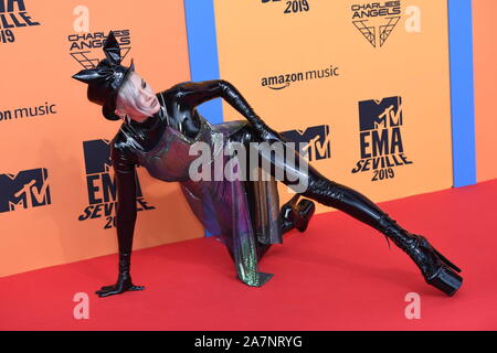 Le 3 novembre 2019, Séville, Andalousie, Espagne : Maruv assiste aux MTV Europe Music Awards 2019 (EMAS) au centre des congrès et des Expositions Fibes le 3 novembre 2019 à Séville, Espagne (Image Crédit : © Jack Abuin/Zuma sur le fil) Banque D'Images