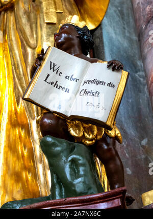 L'église paroissiale catholique romaine St. James et Saint-léonard de Hopfgarten im Brixental, Tyrol (Autriche) Banque D'Images