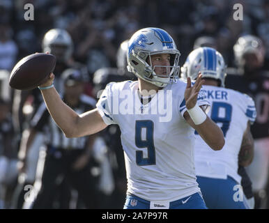 Oakland, États-Unis. 06Th Nov, 2019. Detroit Lions quarterback Matthew Stafford (9) revient à passer au premier trimestre contre les Oakland Raiders au Colisée à Oakland, Californie le dimanche, Novembre 3, 2019. Les raiders battu les Lions 31-24. Photo par Terry Schmitt/UPI UPI : Crédit/Alamy Live News Banque D'Images