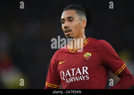 Rome, Italie. 09Th Nov, 2019. Chris Smalling de que les Roms au cours de la Serie A match entre Roma et Napoli au Stadio Olimpico, Rome, Italie, le 2 novembre 2019. Photo par Giuseppe maffia. Credit : UK Sports Photos Ltd/Alamy Live News Banque D'Images