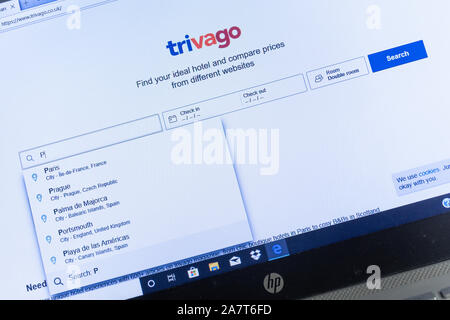 Trivago site sur un ordinateur portable pour comparer les prix des hôtels, UK Banque D'Images