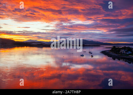 Coucher de soleil sur Mull et le Firth of Lorne, Argyll Banque D'Images