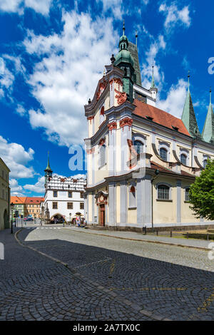 Église de tous les saints dans le Nord de la Bohème Litomerice Banque D'Images