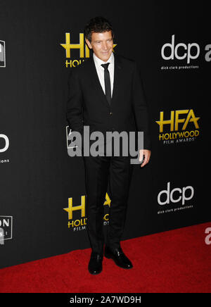Los Angeles, CA - 03 novembre : Antonio Banderas assiste à la 23e Hollywood Film Awards au Beverly Hilton Hotel le Novembre 03, 2019 à Beverly Hills, Californie. Banque D'Images